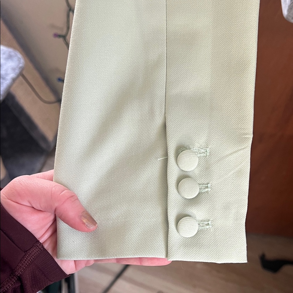 Cropped Blazer - Picture 5 of 7